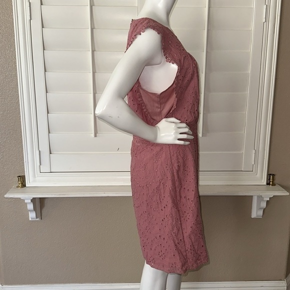 JUSTFAB Eyelet Shift Dress - Picture 5 of 13